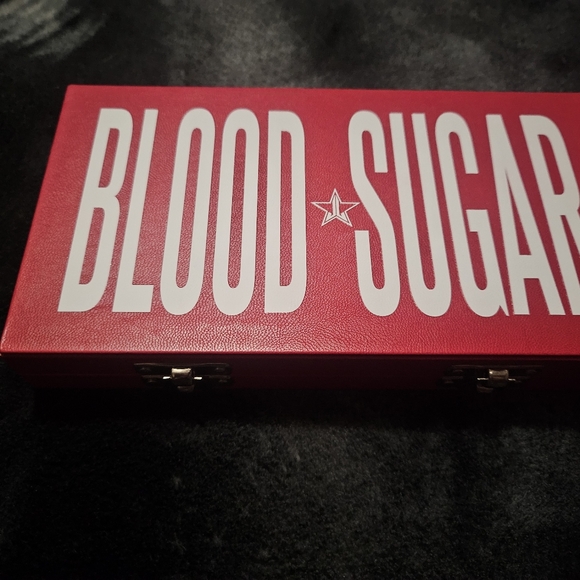 Makeup pallet - Picture 2 of 3